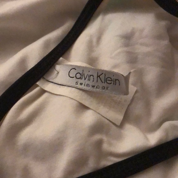 CALVIN KLEIN BIKINI TOP - Picture 2 of 2